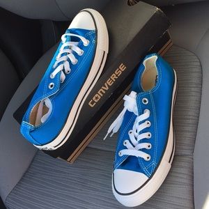 Blue Converse 🦋🦋🦋